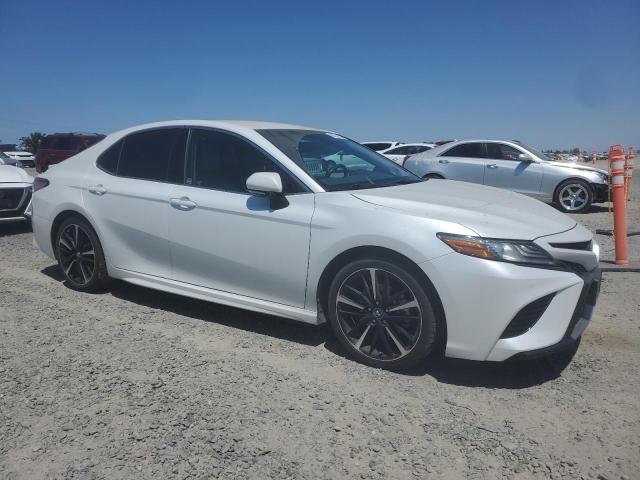 2018 TOYOTA CAMRY XSE 4T1B61HK6JU038244