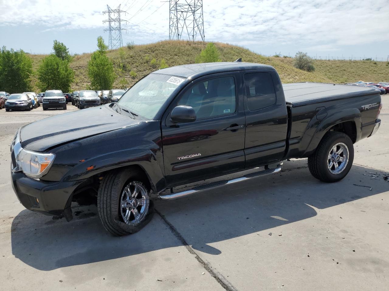 TOYOTA TACOMA