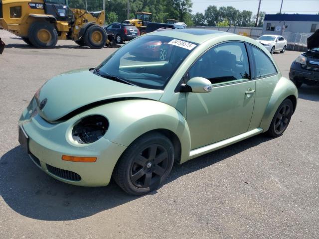 VOLKSWAGEN NEW BEETLE