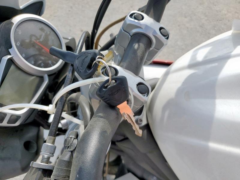2014 TRIUMPH MOTORCYCLE MOTRCYCLE SMTL03NE8ET650317