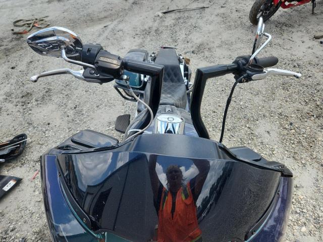 2021 HARLEY-DAVIDSON FLTRK - 1HD1KZF19MB642390