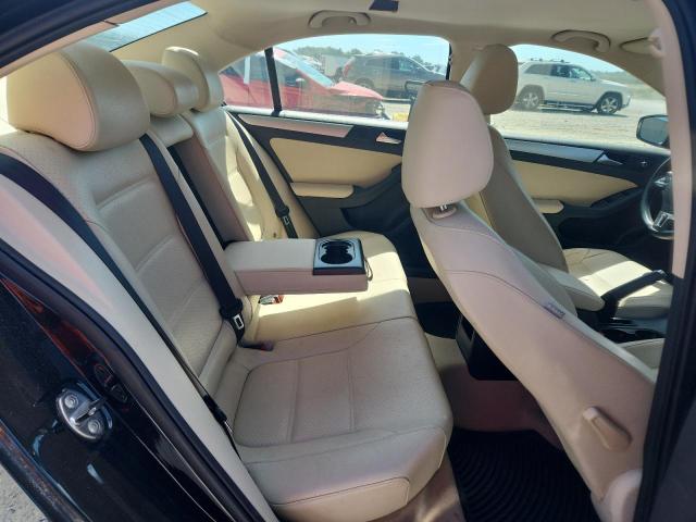 2013 VOLKSWAGEN JETTA SE - 3VWDX7AJ0DM267748