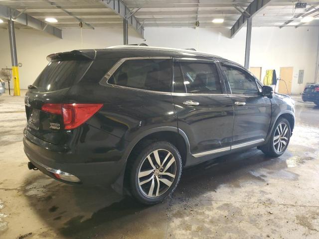 2017 HONDA PILOT TOUR 5FNYF6H95HB028090