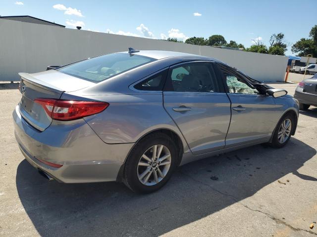 2015 HYUNDAI SONATA SE - 5NPE24AF5FH203052
