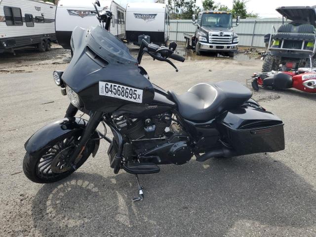2018 HARLEY-DAVIDSON FLHXS STRE 1HD1KRC11JB638169