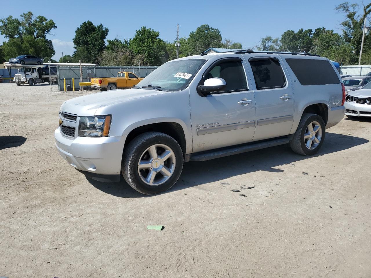 CHEVROLET SUBURBAN K1500 LT