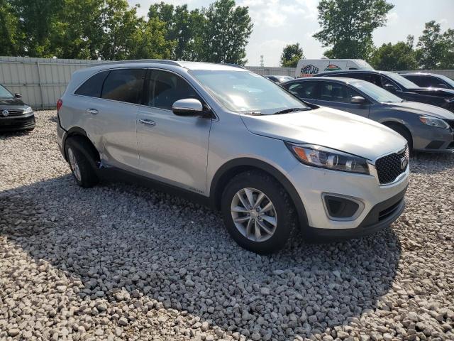2016 KIA SORENTO LX 5XYPGDA54GG161905