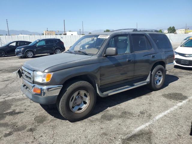 TOYOTA 4RUNNER SR