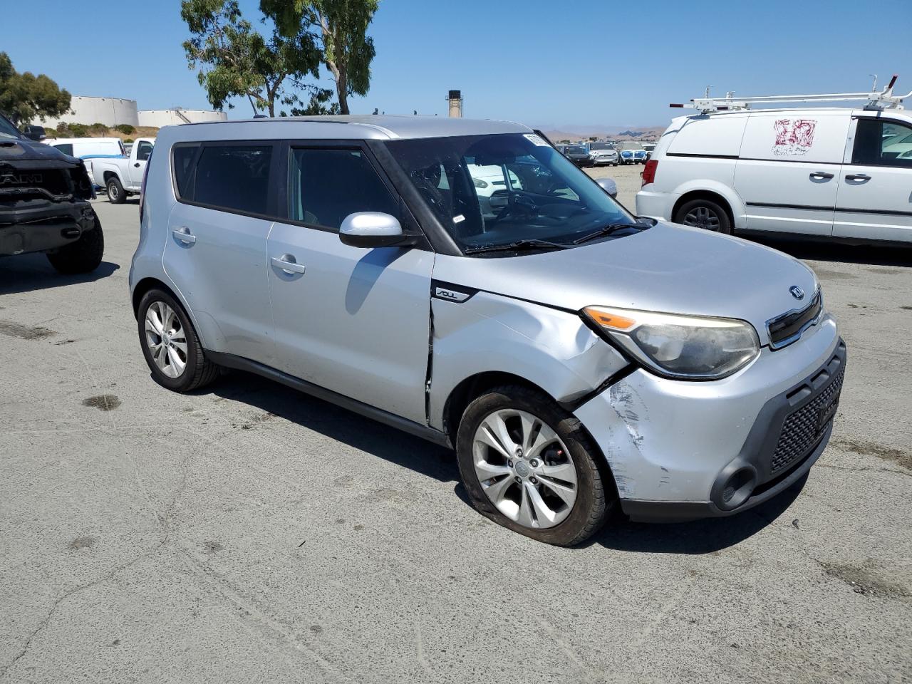 KIA SOUL +