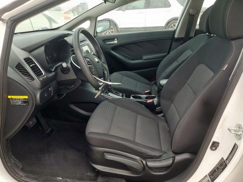 2017 KIA FORTE LX 3KPFL4A76HE137404