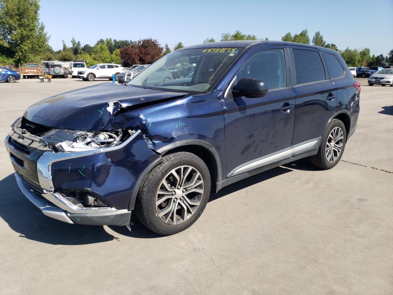 MITSUBISHI OUTLANDER ES