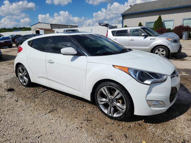2016 HYUNDAI VELOSTER - KMHTC6AD8GU273470