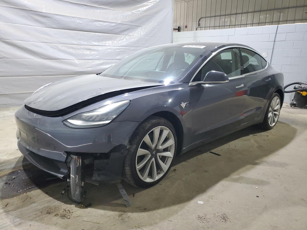 Lot #3239306126 2019 TESLA MODEL 3