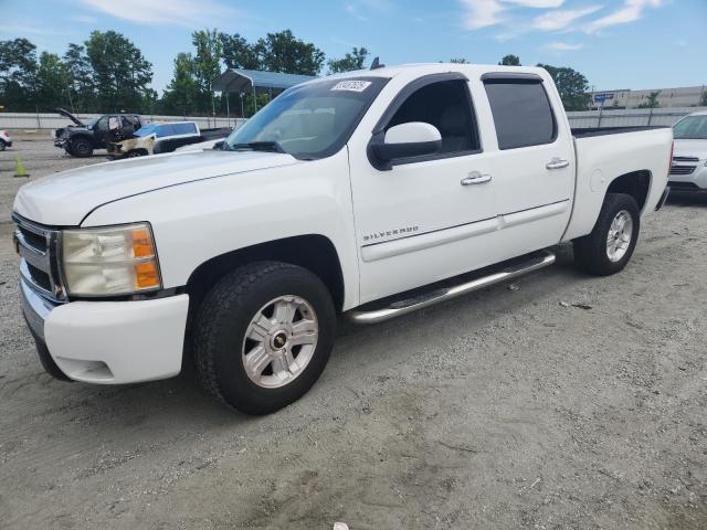CHEVROLET SILVERADO C1500 LT