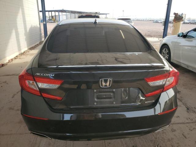 2018 HONDA ACCORD TOU 1HGCV1F95JA084498