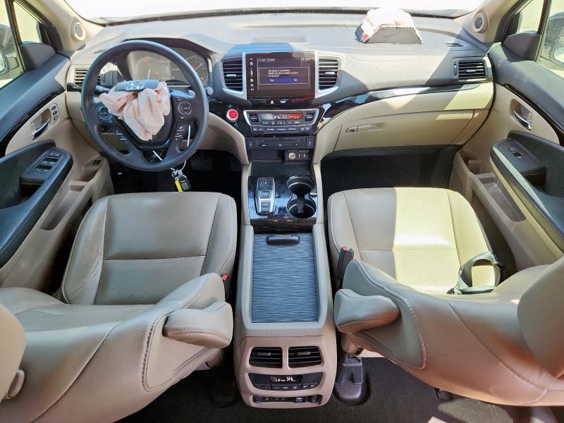 2017 HONDA PILOT TOUR 5FNYF5H91HB029652