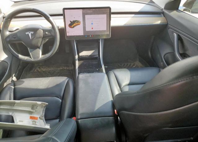2019 TESLA MODEL 3 5YJ3E1EA3KF193111