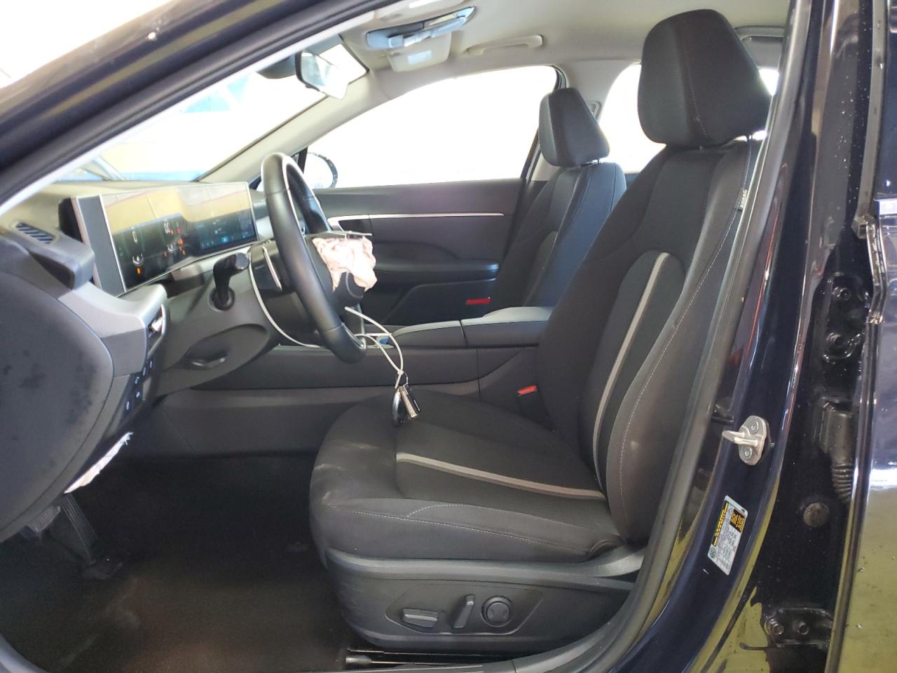 HYUNDAI SONATA HYBRID