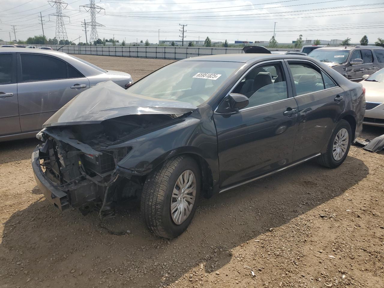 TOYOTA CAMRY BASE