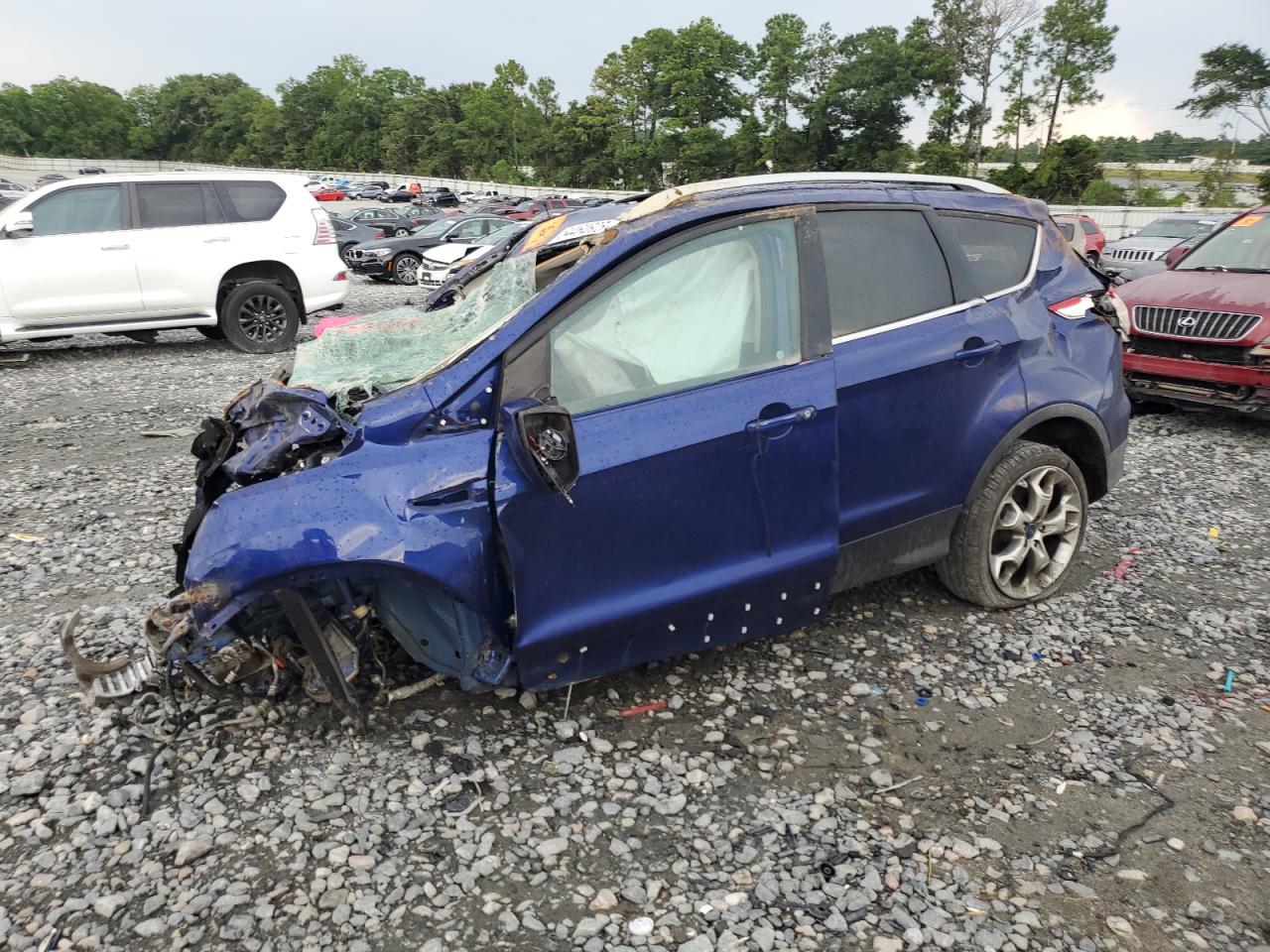 FORD ESCAPE TITANIUM