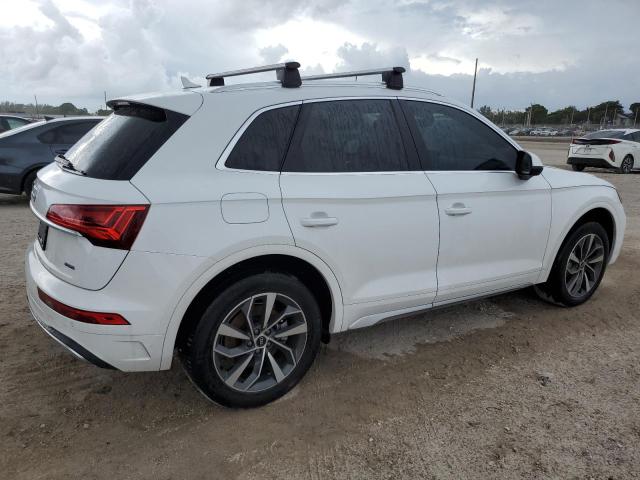 Vin: wa1aaafy9m2032647, lot: 63140655, audi q5 premium 20213