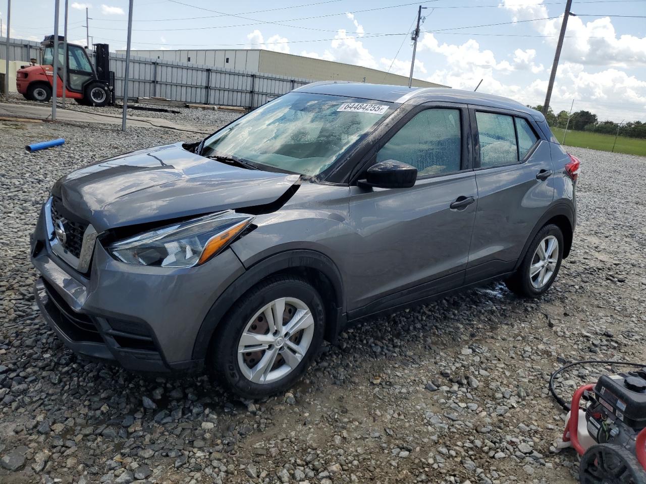 NISSAN KICKS S