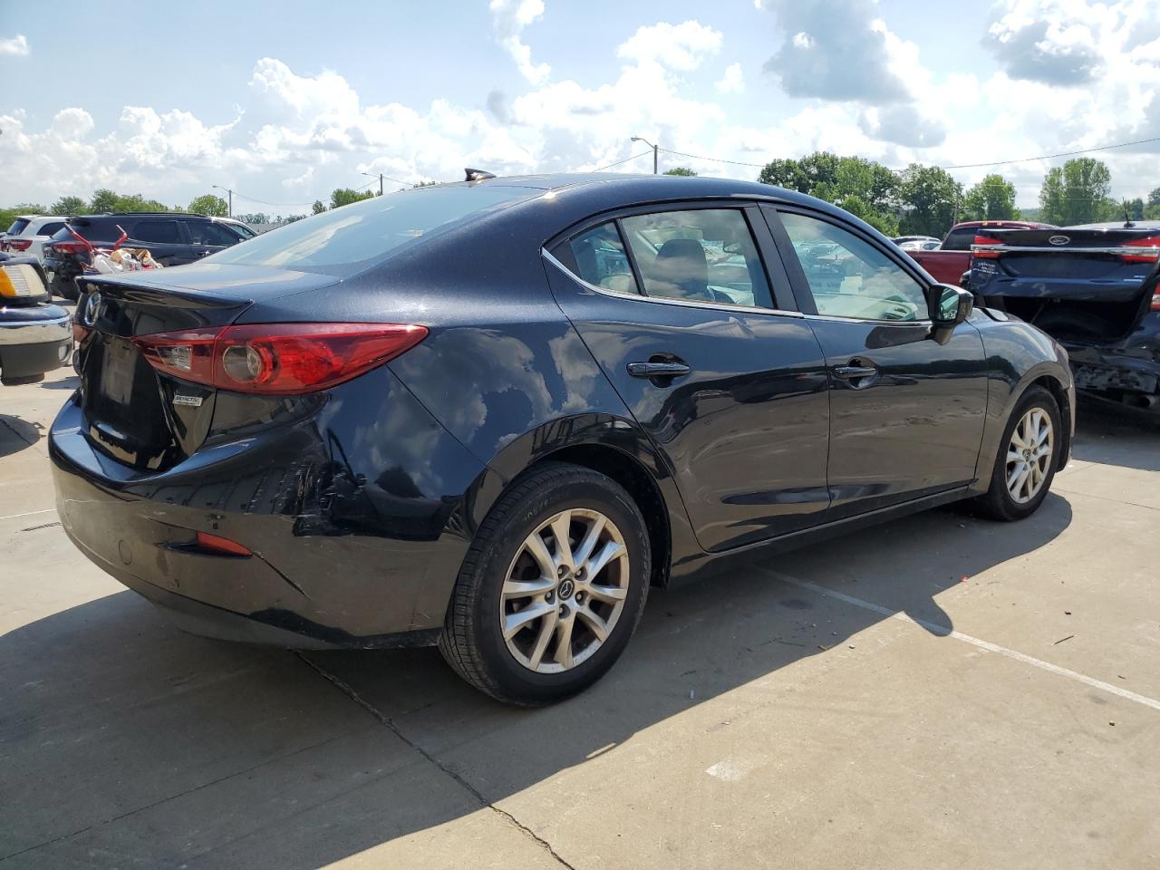 MAZDA 3 GRAND TOURING