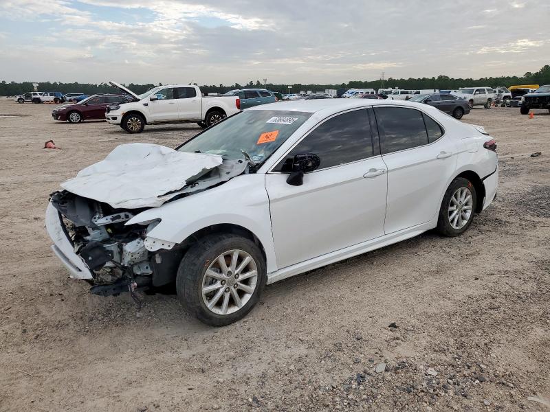 TOYOTA CAMRY XSE
