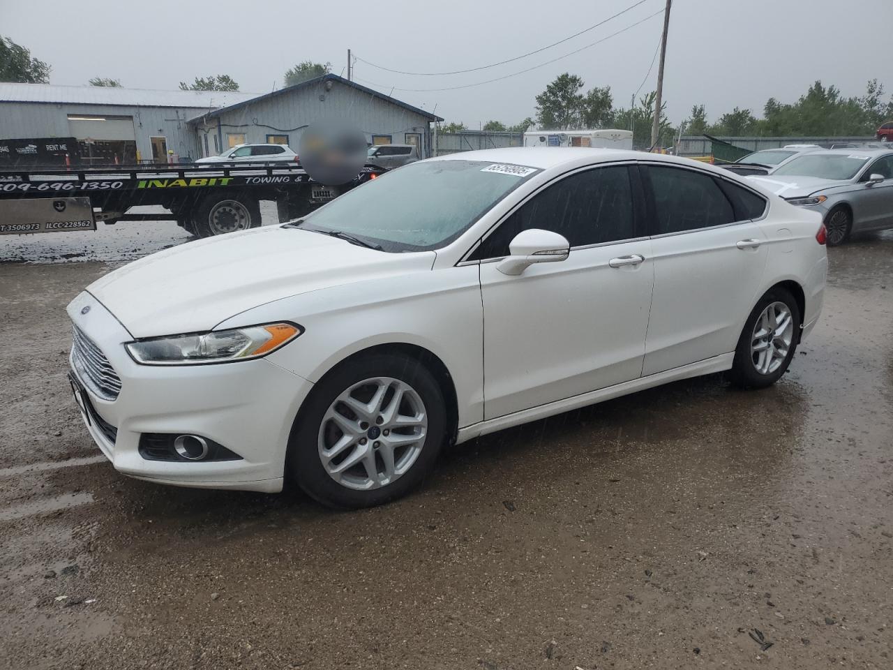 FORD FUSION SE