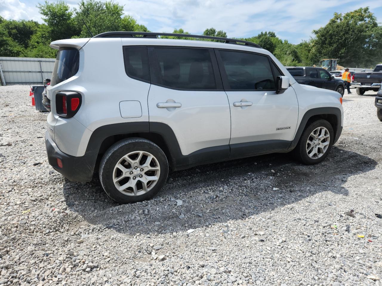 JEEP RENEGADE LATITUDE