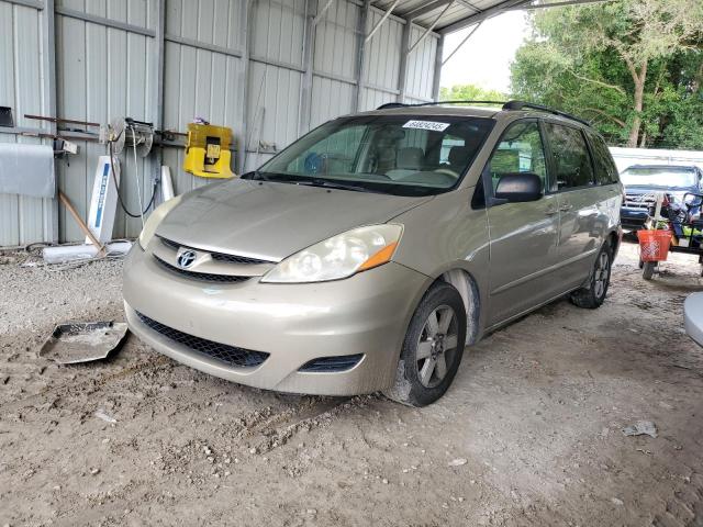 TOYOTA SIENNA CE