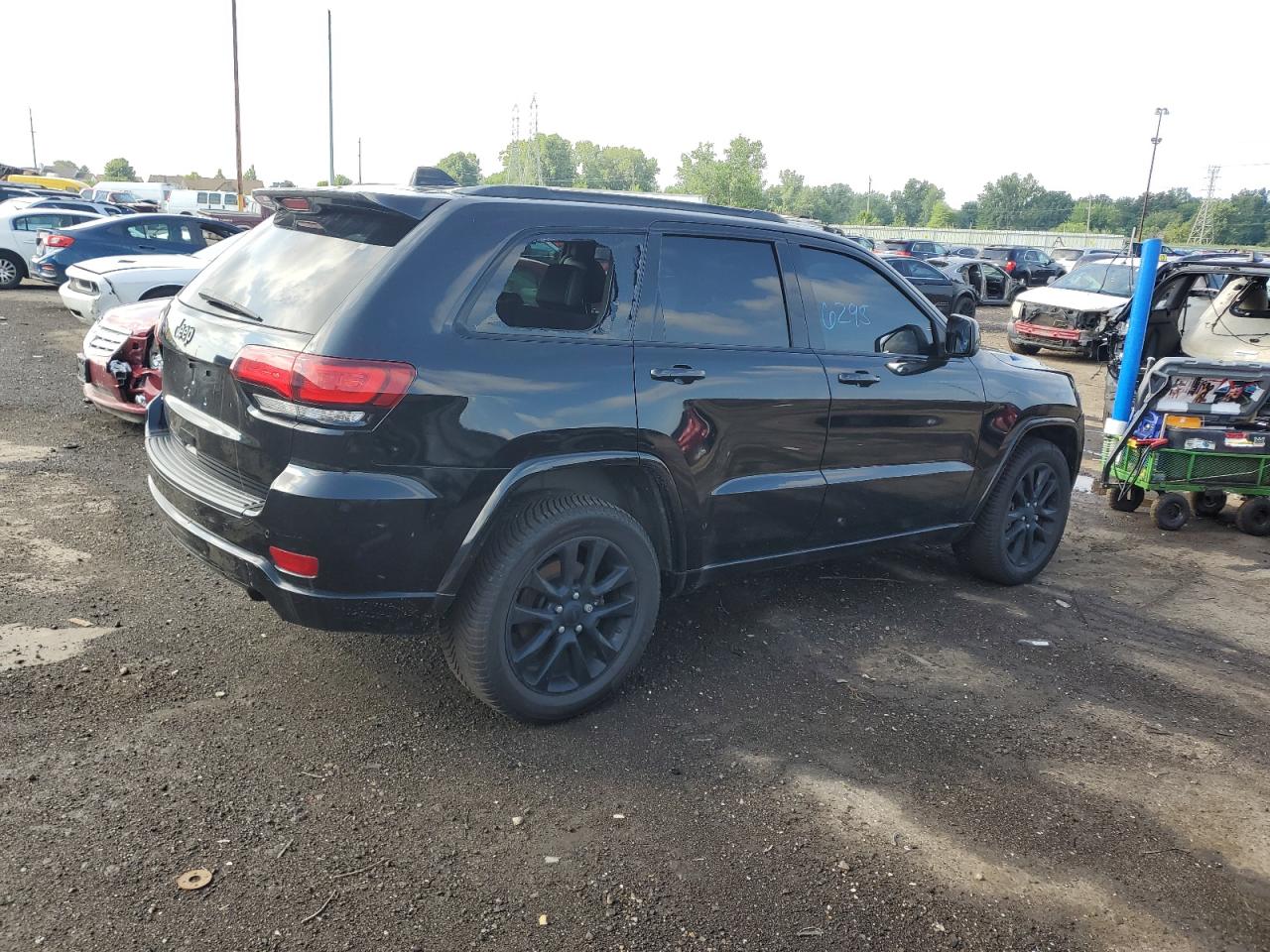 Lot #3317733091 2019 JEEP GRAND CHEROKEE LAREDO
