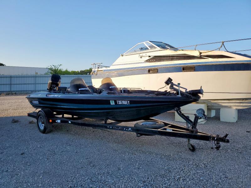 Global Auto Auctions: 1995 STRATOS BOAT