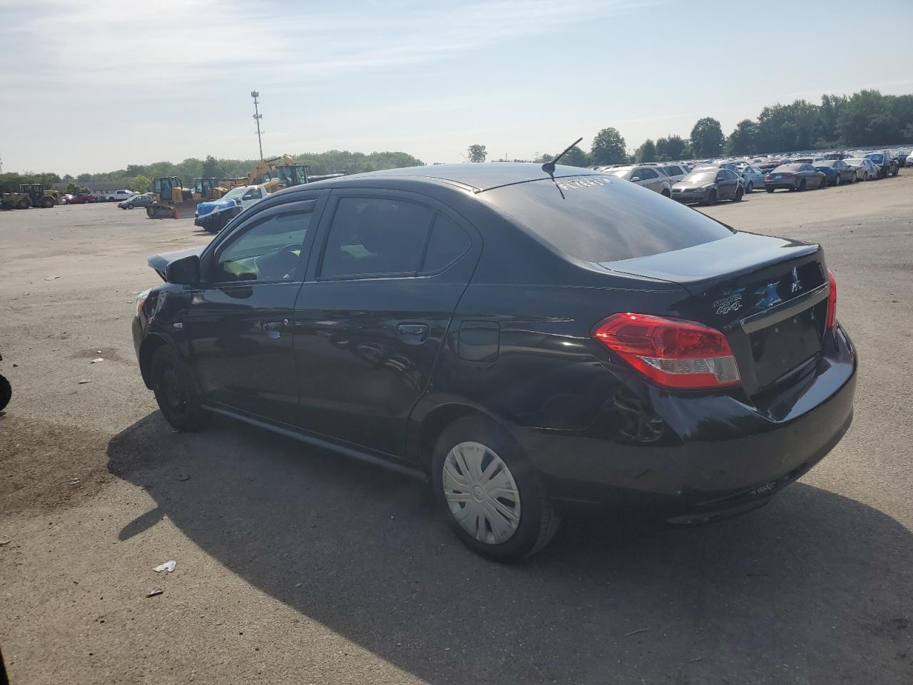 MITSUBISHI MIRAGE G4 ES