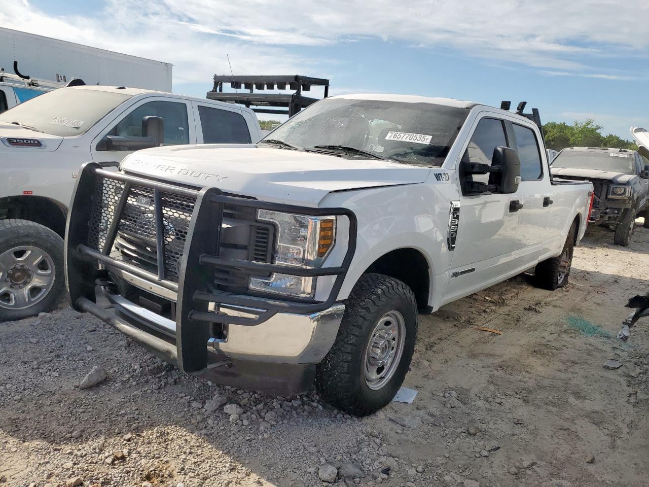 FORD F-350 SUPER DUTY