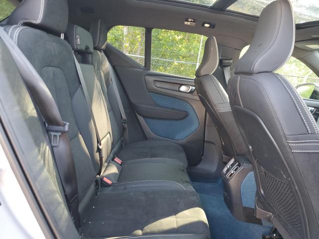 2023 VOLVO XC40 RECHA YV4ED3UM8P2946867