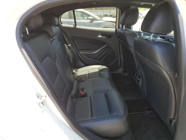 2017 MERCEDES-BENZ GLA 250 WDCTG4EB1HJ309499