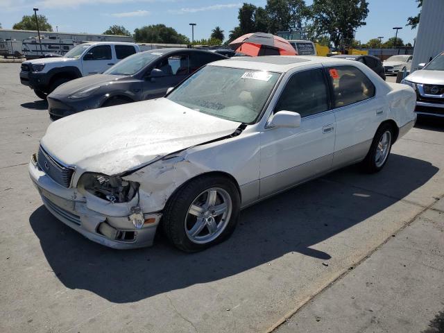 Global Auto Auctions: 1999 LEXUS LS 400