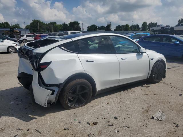 2026 TESLA MODEL Y 7SAYGDEE5TF348041