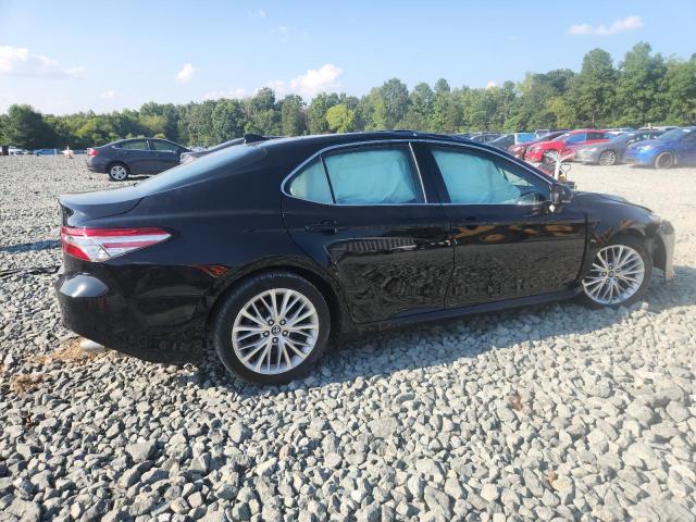 2020 TOYOTA CAMRY XLE - 4T1F11AK6LU889649
