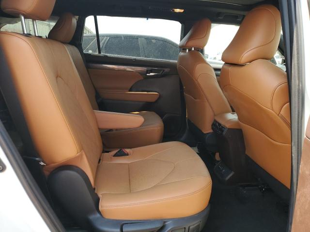 2022 TOYOTA HIGHLANDER 5TDFZRBH5NS194519