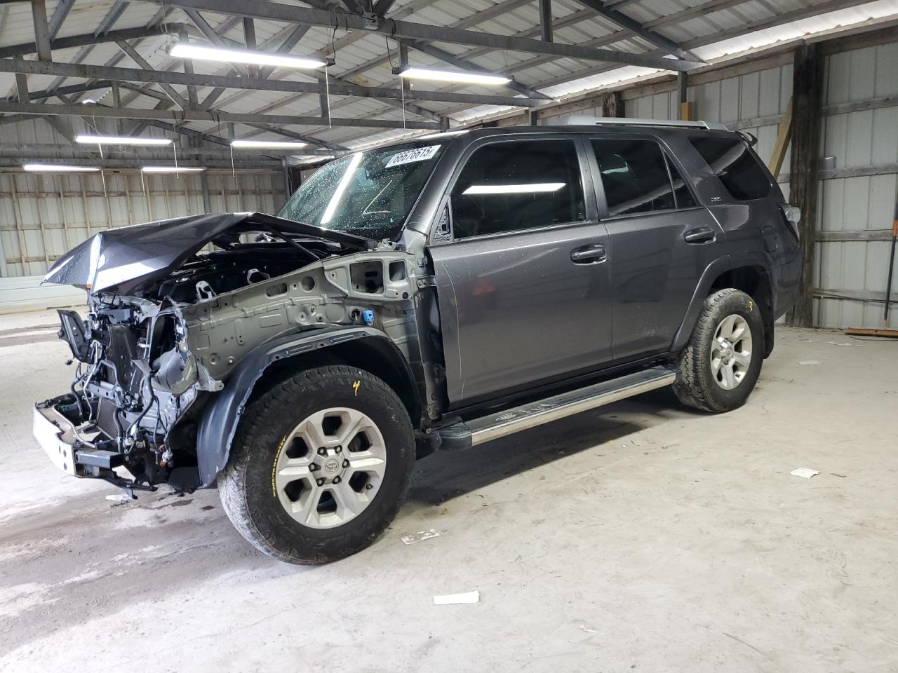 TOYOTA 4RUNNER SR5