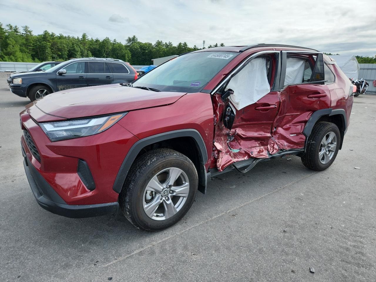 TOYOTA RAV4 XLE
