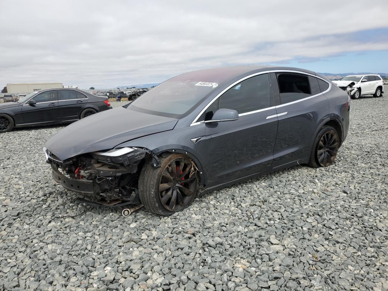 TESLA MODEL X