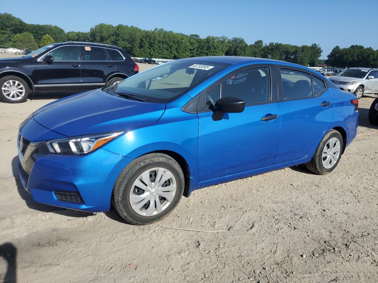 NISSAN VERSA S