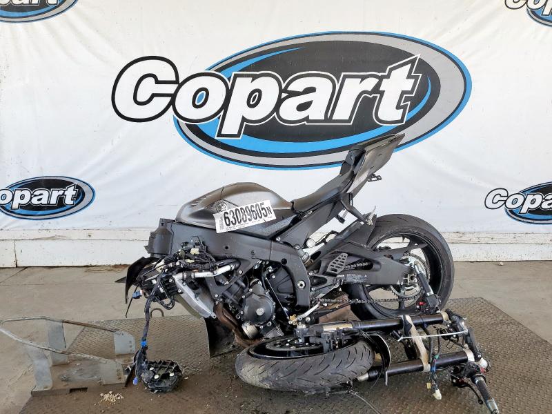 2018 YAMAHA YZFR6 C JYARJ28Y3JA001290