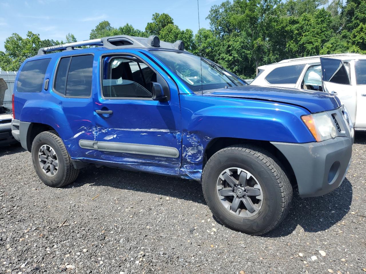 NISSAN XTERRA X