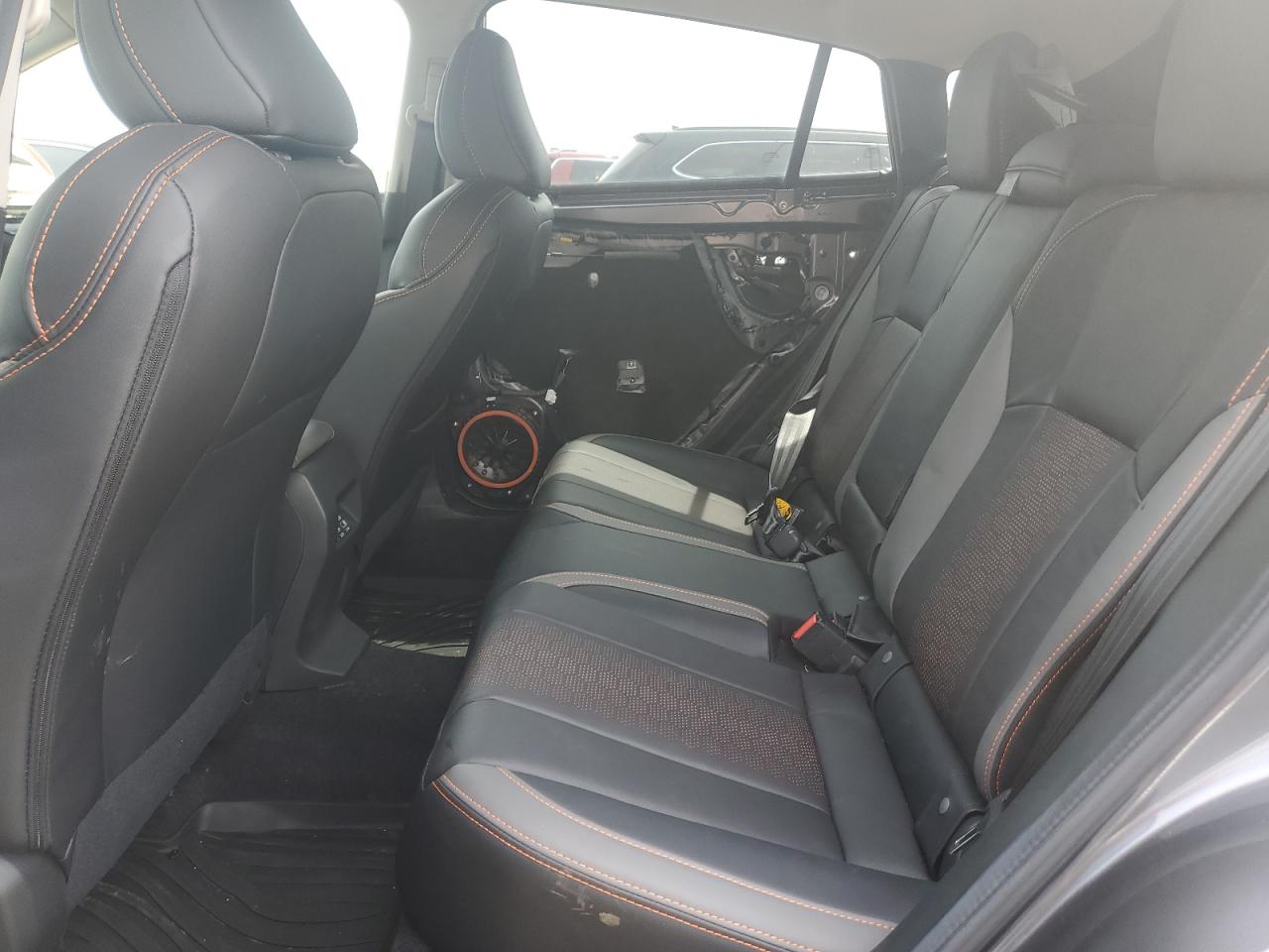 SUBARU CROSSTREK LIMITED