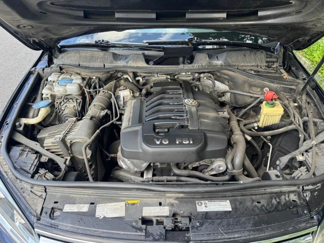 2017 VOLKSWAGEN TOUAREG SP WVGEF7BP9HD004779