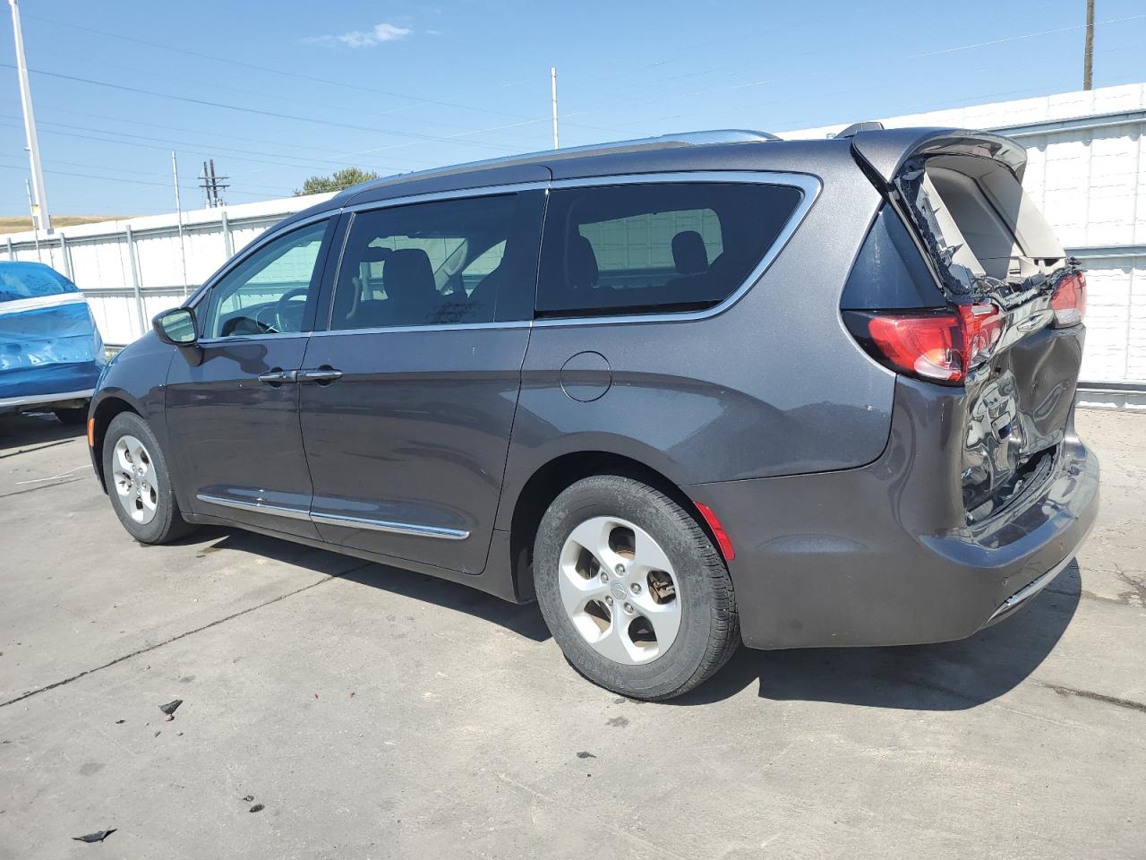 CHRYSLER PACIFICA TOURING L PLUS